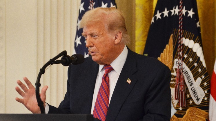 Trump files $5 billion lawsuit against JPMorgan over 2021 debanking