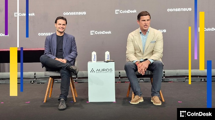 Robinhood believes yields should be passed on to the customer, criticizes traditional finance