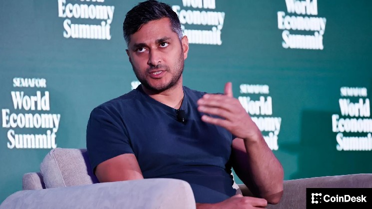 Crypto exchange Kraken freezes multibillion-dollar IPO plan due to difficult market conditions