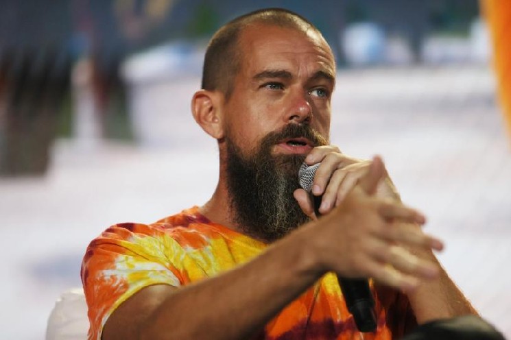 Jack Dorsey’s Square auto-enables bitcoin payments for millions of U.S. businesses