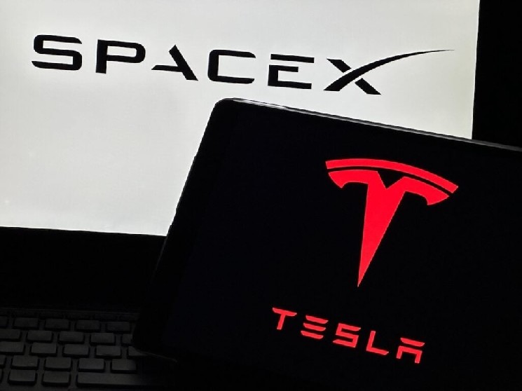 Will Elon Musk Merge SpaceX And Tesla In 2026? Crypto Prediction Market Isn’t Ruling Out The Possibility