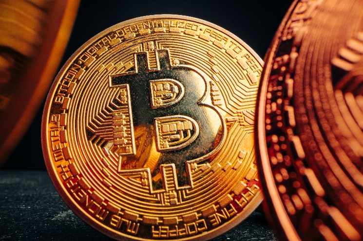 BTC Tests Crucial Weekly Support