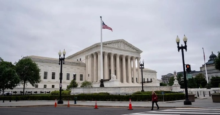 Supreme Court rules SEC can recover illegal gains without proof of investor loss