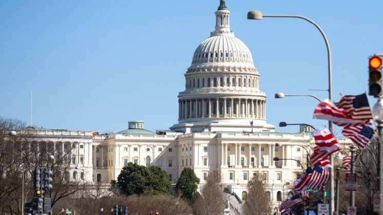 Congress Examines 8 Crypto Tax Proposals as $2T Market Faces Compliance Burden