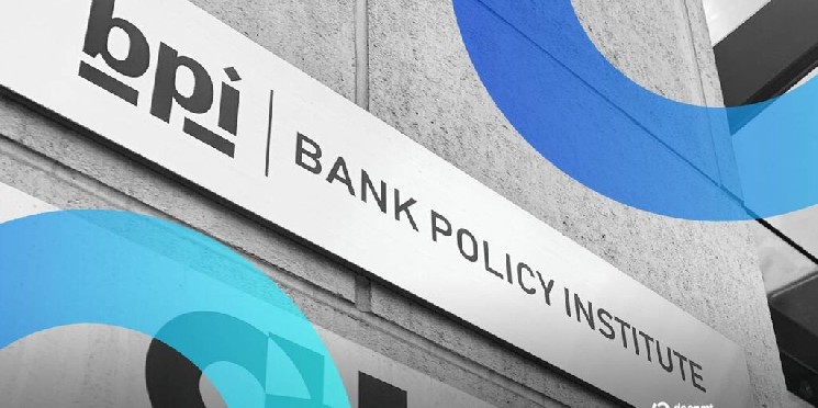 Banks Say Stablecoin Rules Should Cover Secondary Markets