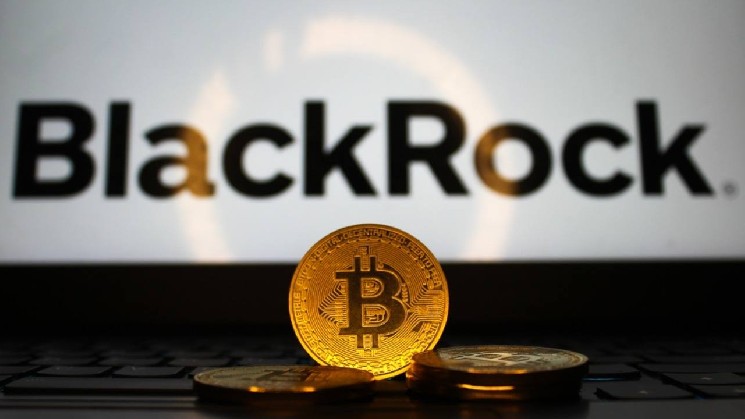Blackrock’s IBIT Sees $773 Million Weekly Exit as Bitcoin ETFs Lose $527 Million