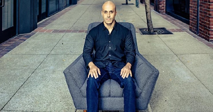 Databricks CEO Ali Ghodsi says company plans IPO despite current market conditions