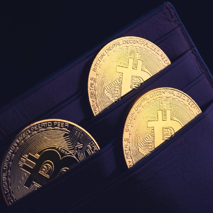 MetaMask launches Money Account letting users earn, spend, and trade from one balance