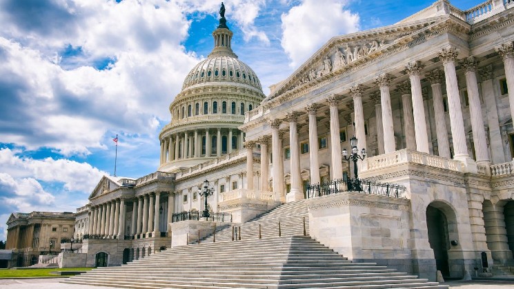 JPMorgan says fading Clarity Act odds weigh on crypto outlook