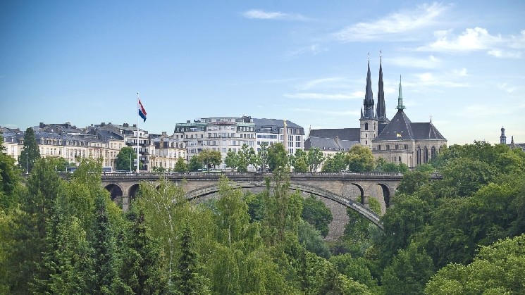 Spanish Banking Giant Cecabank Takes Crypto Custody Push to Luxembourg